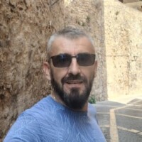 Poză de profil pentru George